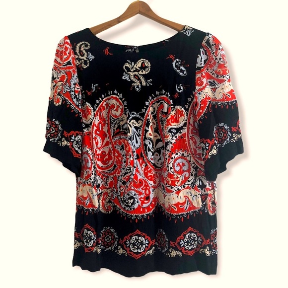 Loft Cute Blouse - Picture 3 of 4